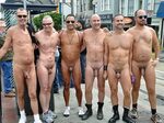 EXPOSITION NATURELLE: Exposed Men - In the Street